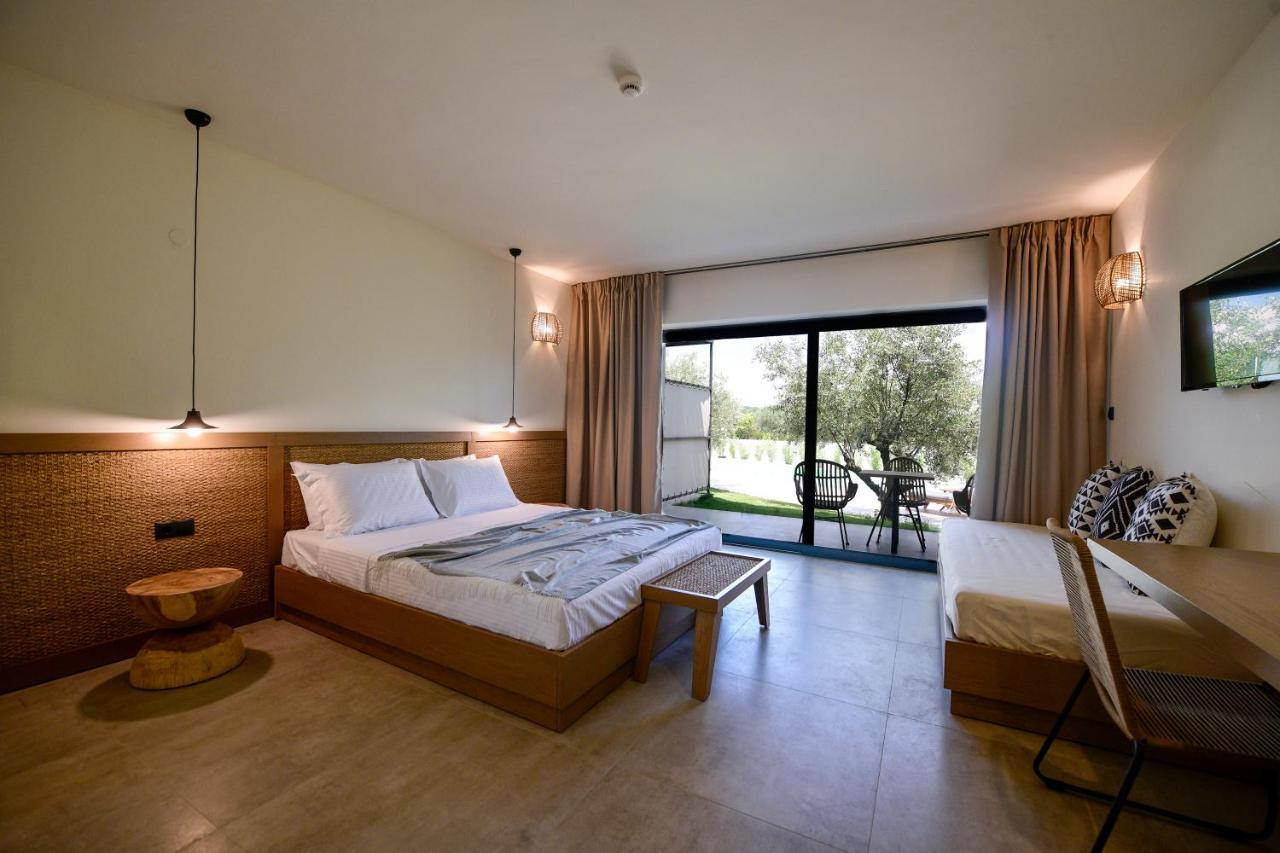 Elies Aesthetic Living Otel Nea Iraklitsa Dış mekan fotoğraf