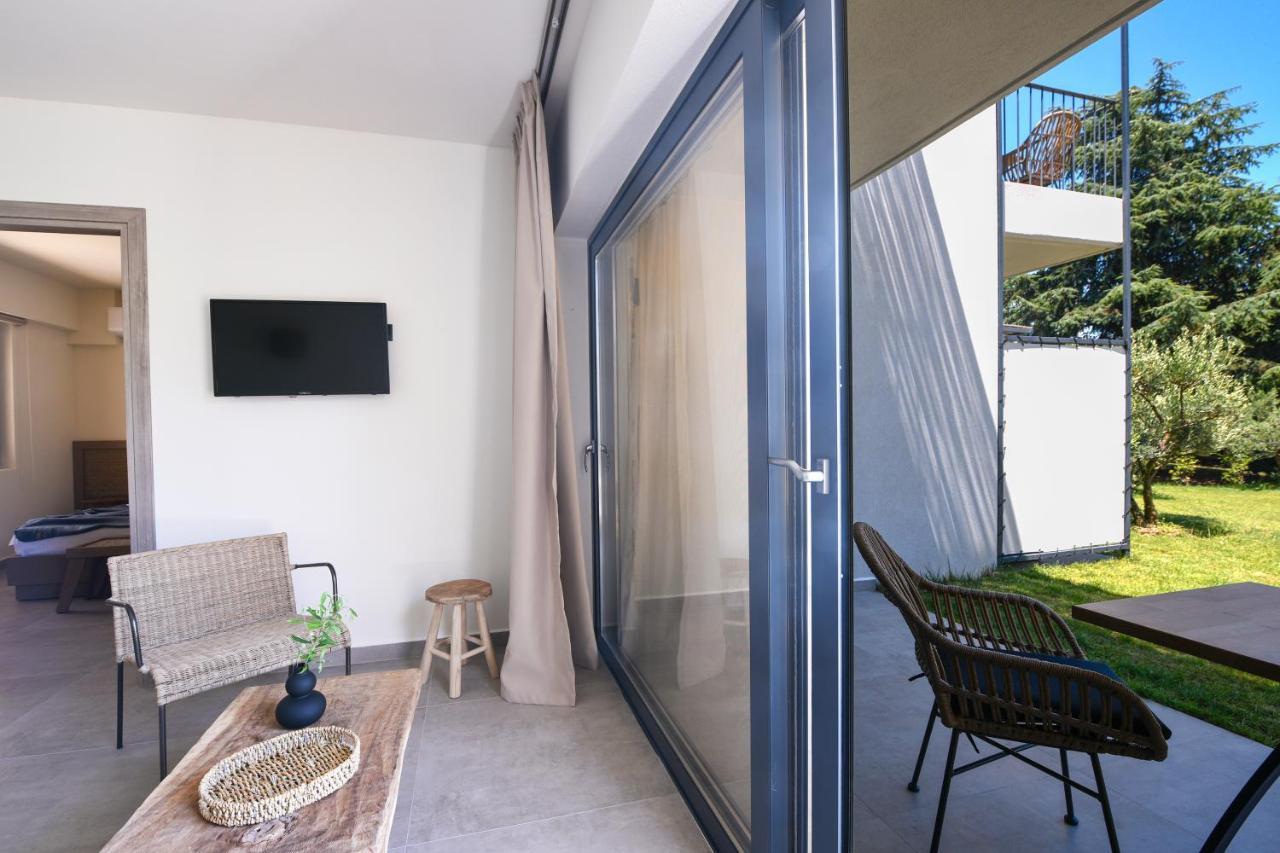 Elies Aesthetic Living Otel Nea Iraklitsa Dış mekan fotoğraf